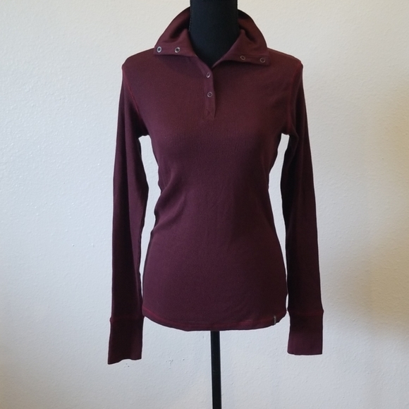 Columbia Tops - Columbia Long Sleeve Tee